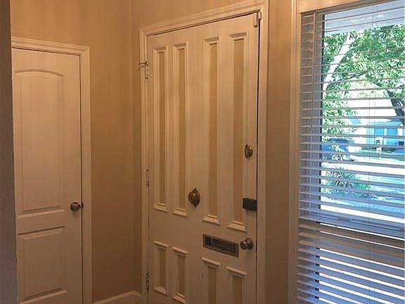 4th image of 5112 Byers Ave