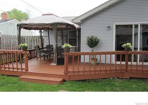 3rd image of 104 Wheaton Dr