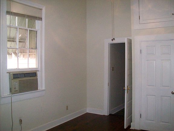 2nd image of 3519 Annunciation St