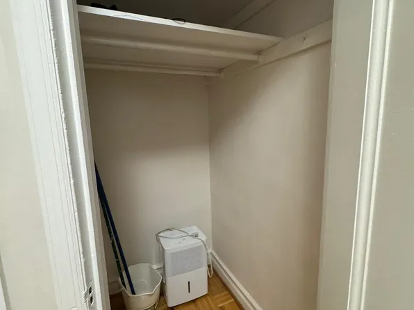 1053 East 13th Street image 10 of 23