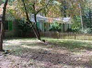 2452 Hogan Rd, East Pt, GA 30344