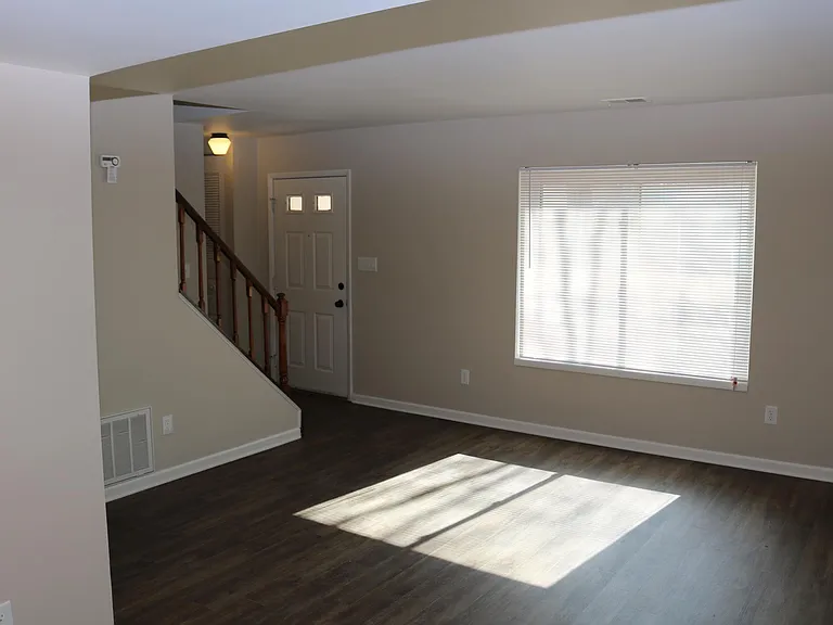 9211 Nash Ave — Photo 18