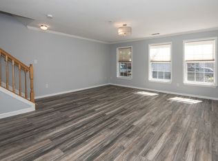 1 Soho Dr N #101, Jersey City, NJ 07305