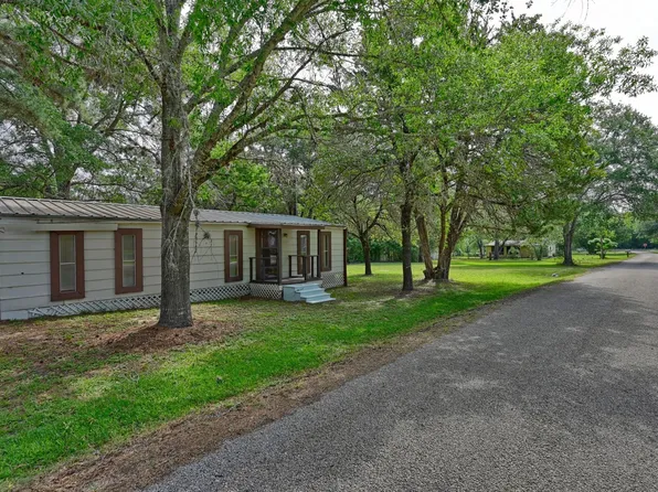 11200 Leisure Rd, Brenham, TX 77833