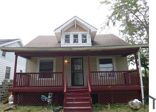 1st image of 389 Eastlawn St