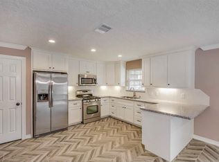 1606 Leneva Ln, Pasadena, TX 77502