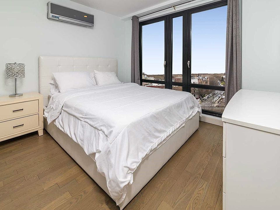 1st image of 3516 Astoria Blvd APT 2A