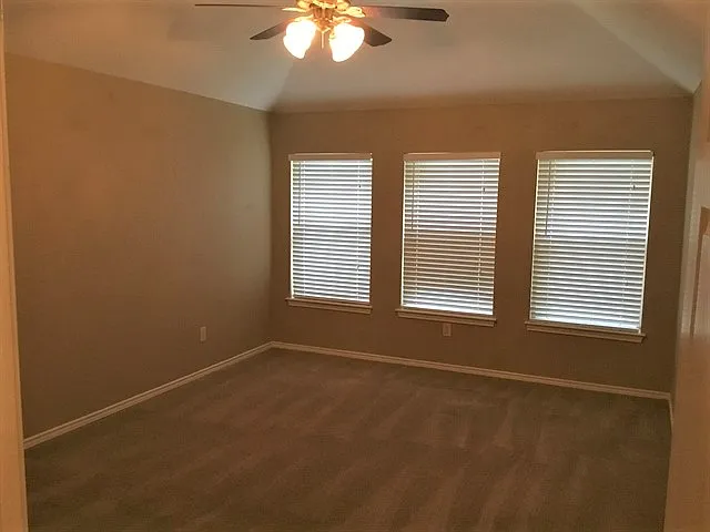 2411 Morgan Ridge Ln — Photo 7