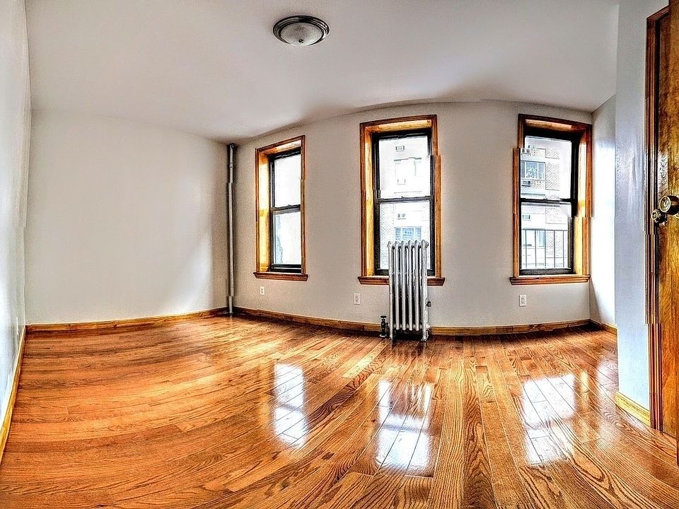 2nd image of 328 E 14th St APT 2B