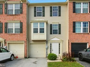 713 Grant Dr, Hanover, PA 17331