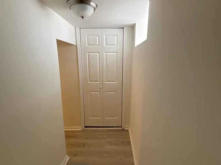 6117 Glenmore Ave #2 — Photo 3