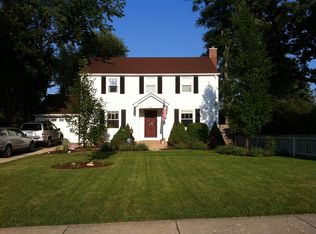 51 S Oak St, Crystal Lake, IL 60014