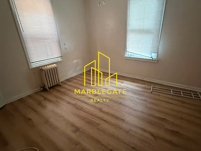 14 Belmont Ter #11L — Photo 6