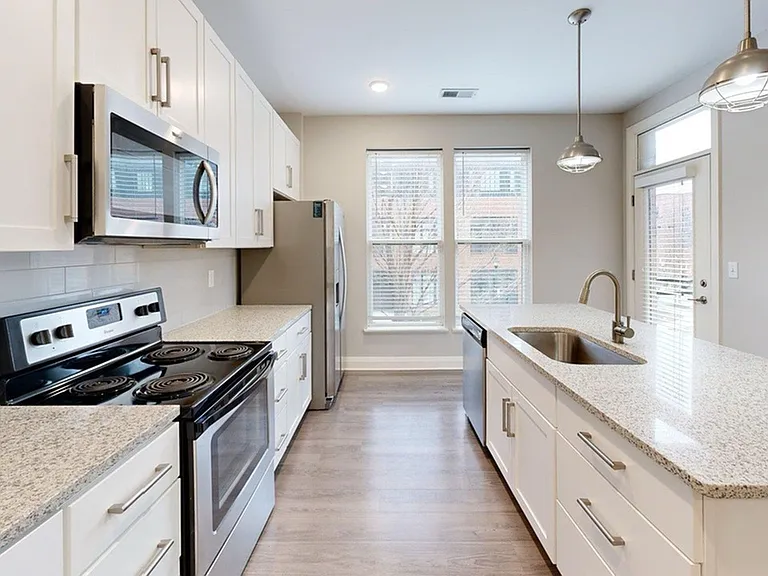 1B-Jeffrey-Park-Legacy-Kitchen 1 Large 1B-Jeffrey-Park-Legacy-Kitchen 1 Large