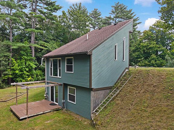 5th image of 101 Black Brook Road