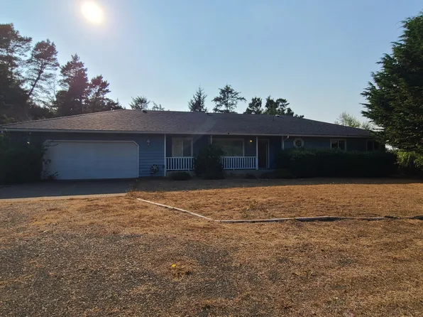 1099 NW Fox Creek Dr, Seal Rock, OR 97376