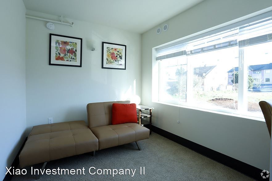 1st image of 3515 Hoyt Ave APT 101