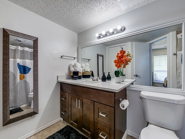 18333 Roehampton Dr #421 — Photo 11