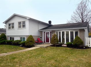 618 Sandy Ln, Des Plaines, IL 60016