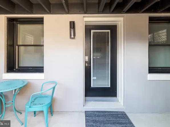 4514 15th St NW #B, Washington, DC 20011