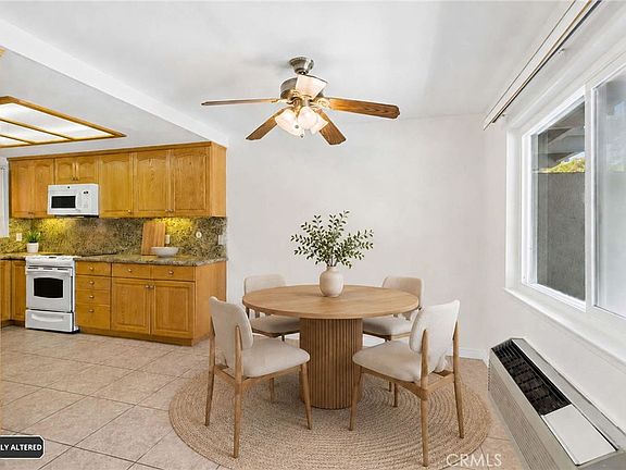 4th image of 890 Ronda Sevilla Unit B
