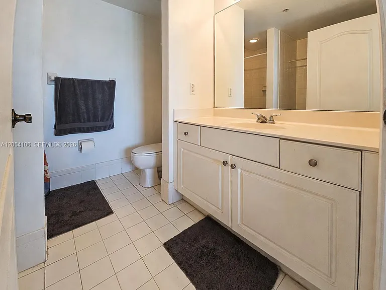 1627 SW 37th Ave #802 — Photo 22