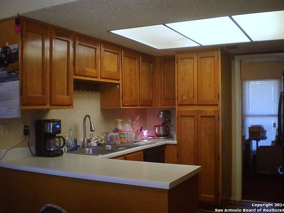 2nd image of 12319 Mapletree Dr