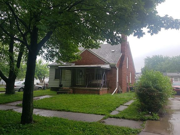 2nd image of 17912 Hanna St