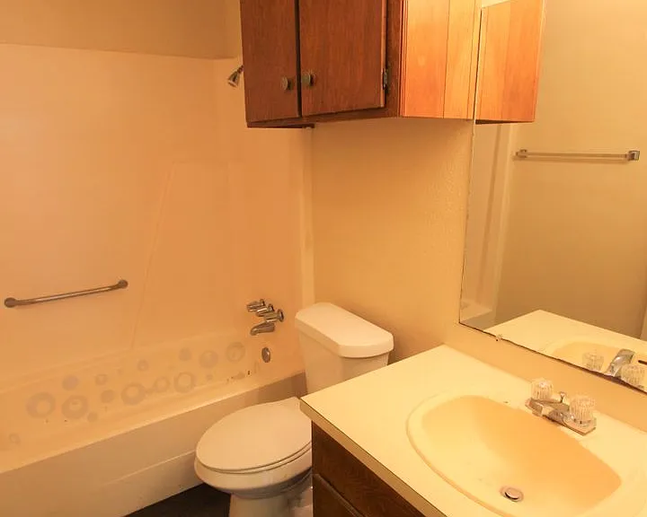12455 Cimmarron Dr — Photo 2