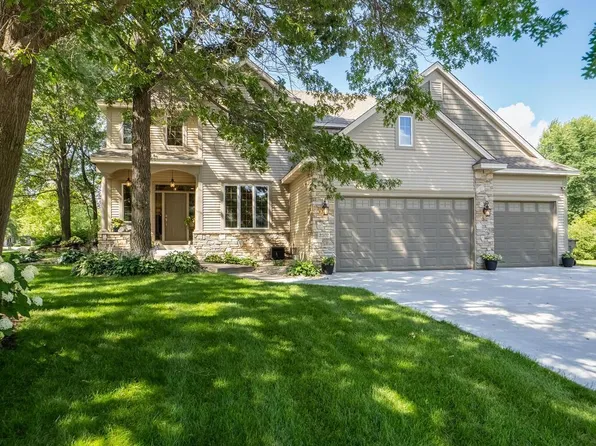 2307 150th Ave NW, Andover, MN 55304