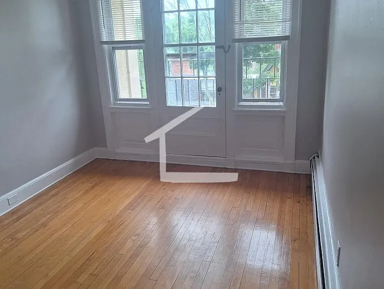 170 Winthrop Rd #5 — Photo 22