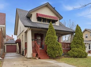 889 Lawrence Rd, Windsor, ON N8Y 3Z6