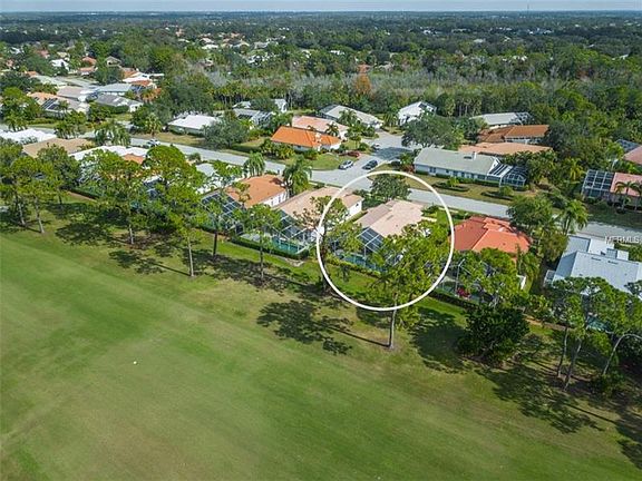 3rd image of 7502 Fairlinks Ct
