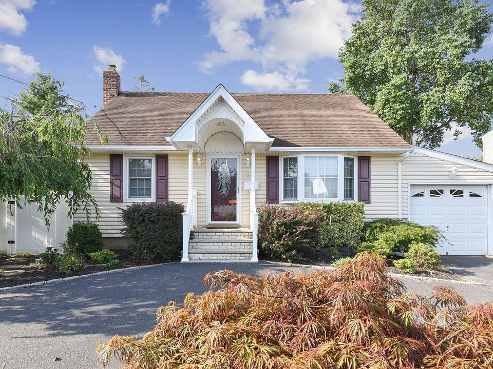 1st image of 7 Kensington Ave