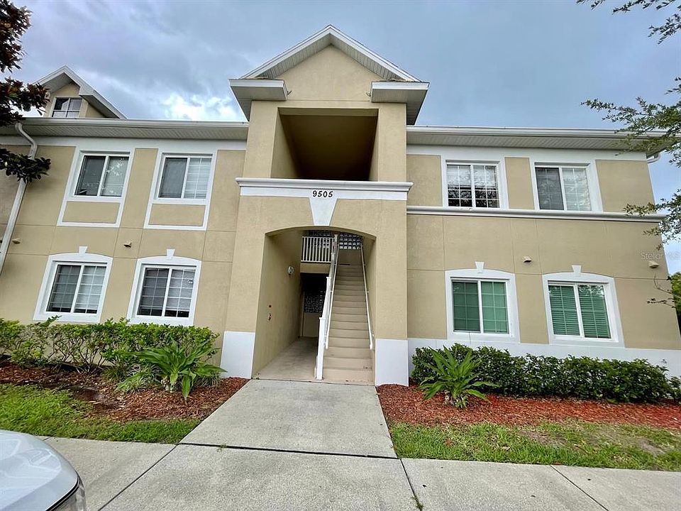 1st image of 9505 NEWDALE WAY #201