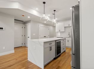 60 Stanley St #302, Dorchester, MA 02125