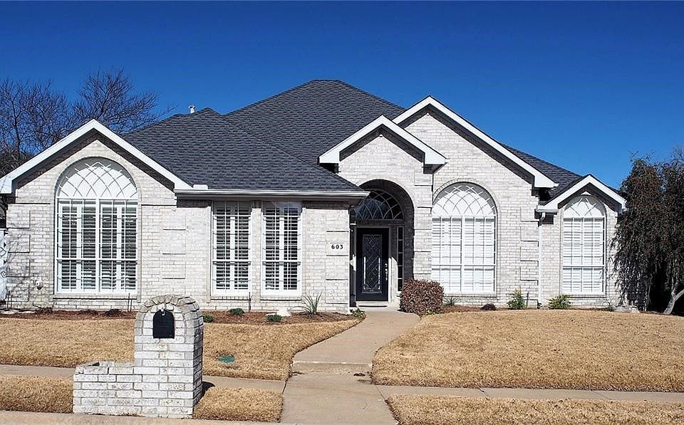 Lovely One-story with Pool/Spa on Quiet CDS Street.