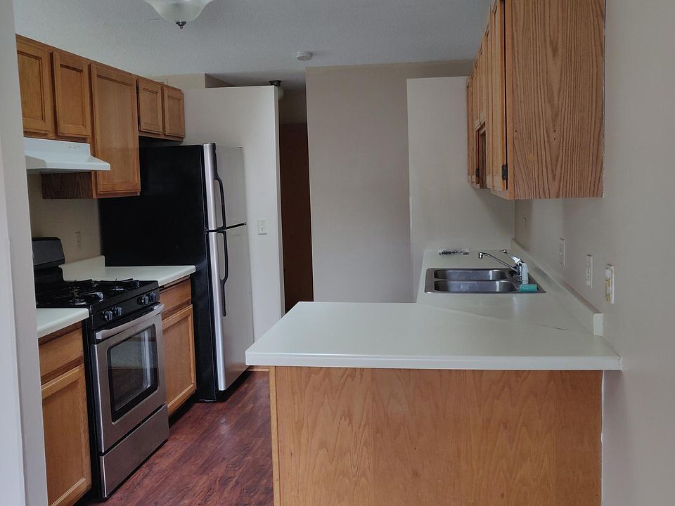 1st image of 13318 Court Pl