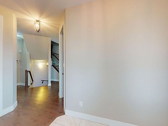 4th image of 4016 8th St NW