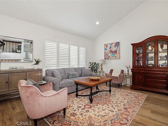4th image of 20604 Lemmer St