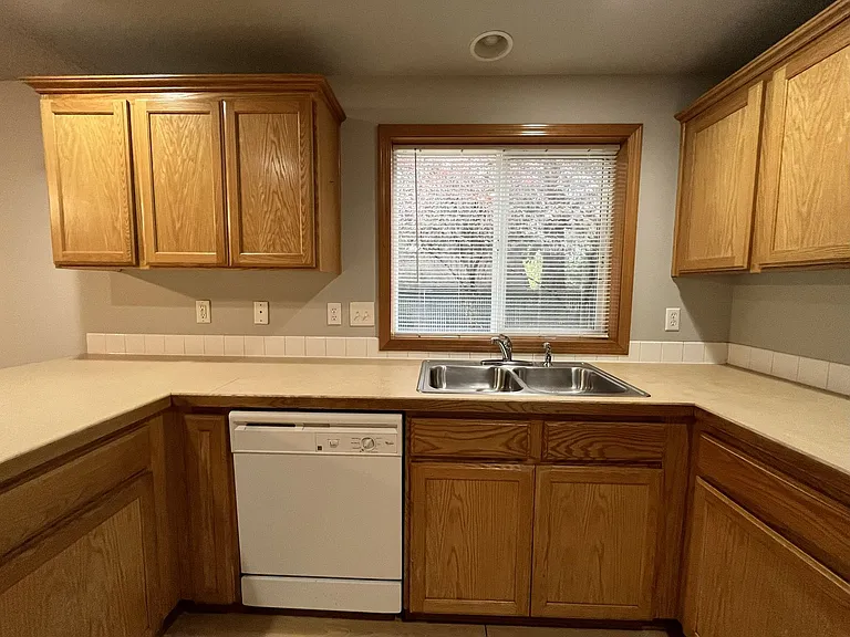 3810 SE 117th Pl — Photo 8