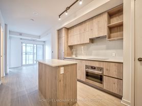 1 Yorkville Ave