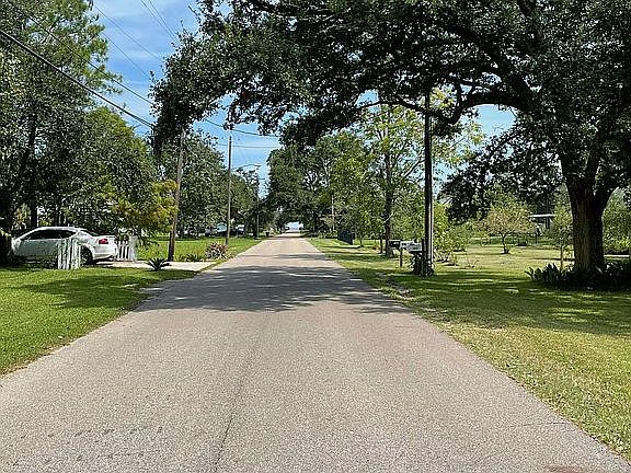 Beach view from the street