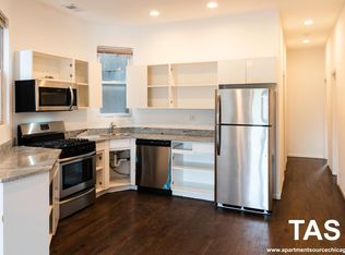 3328 N Clark St #2FRONT, Chicago, IL 60657