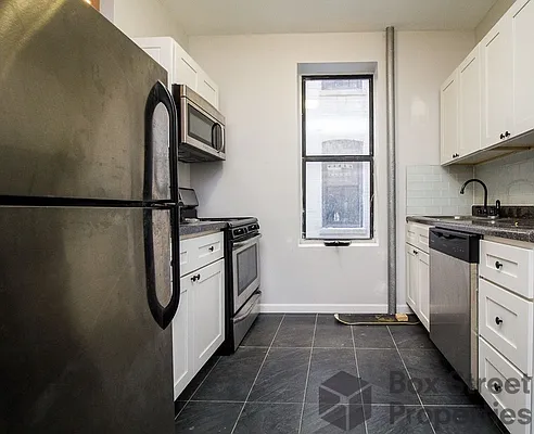 Rented by Box Street Properties LLC | media 14