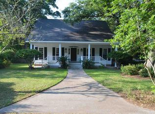 405 Rum Gully Cir, Murrells Inlet, SC 29576