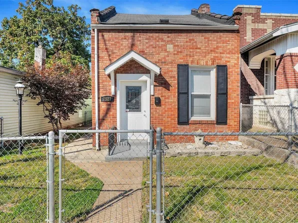 7527 Vermont Ave, Saint Louis, MO 63111