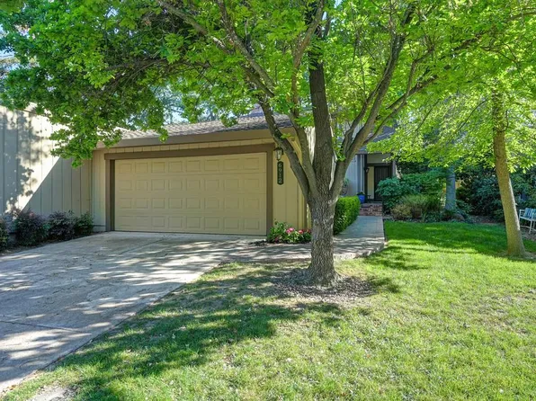 6912 Navarro Ct, Citrus Heights, CA 95621