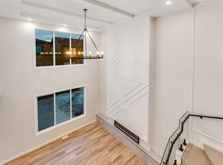 5807 Kootook Line SW, Edmonton, AB T6W 4Z6