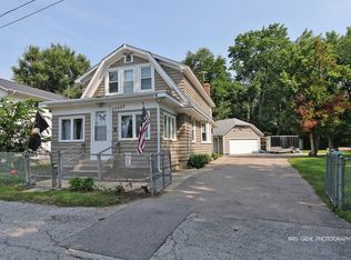 37503 N Terrace Ln, Spring Grove, IL 60081